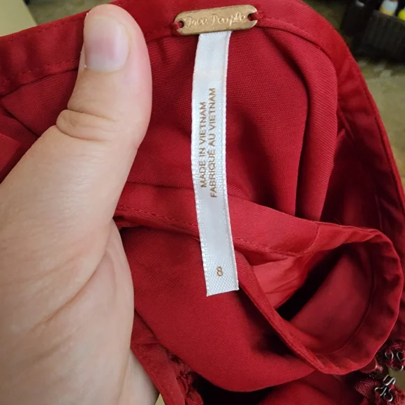 Elegant Red Ruched Skirt - Picture 10 of 10